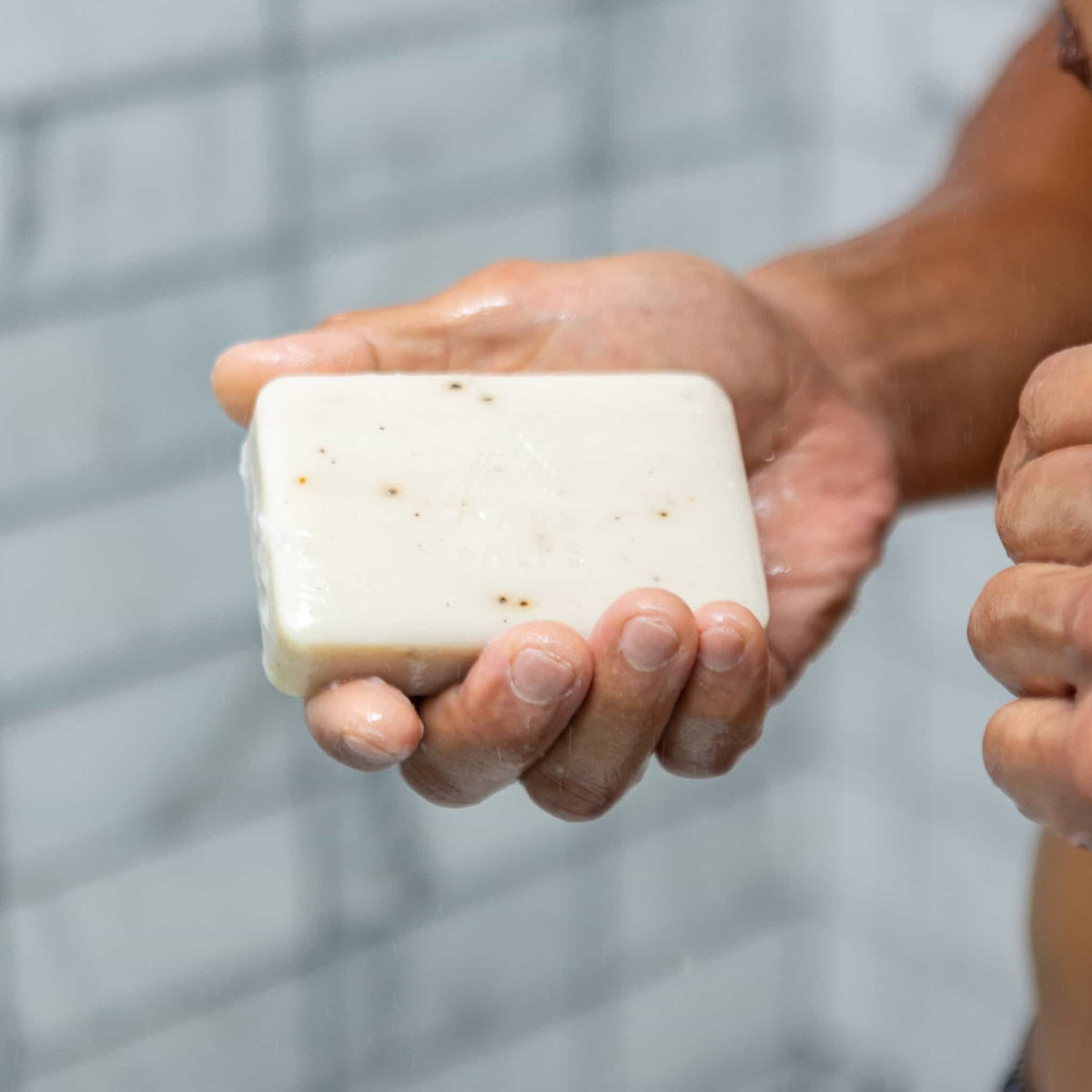 Moisturizing Alps Men's Bar Soap, Shea Butter and Jojoba Oil
