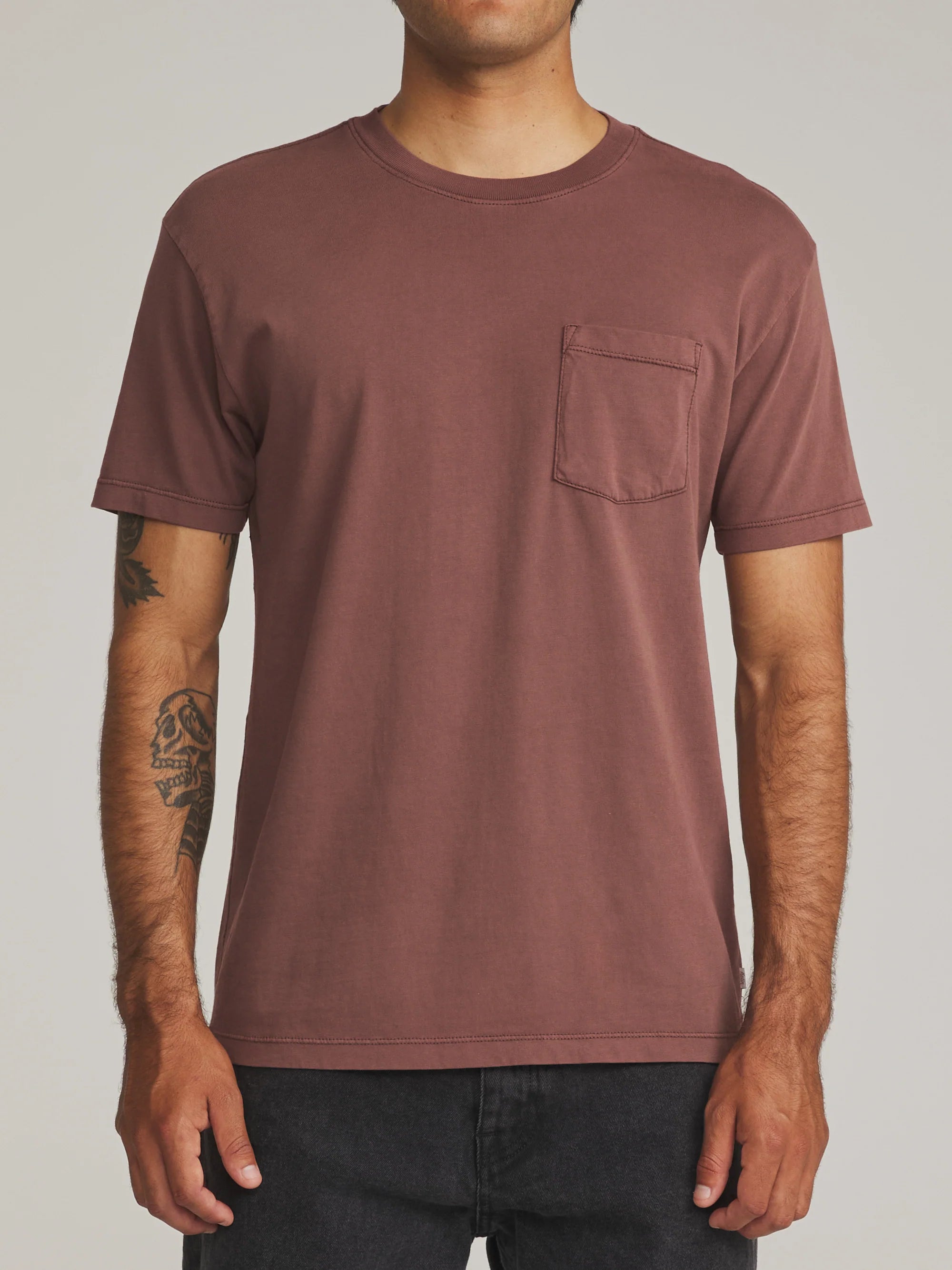 BASE TEE